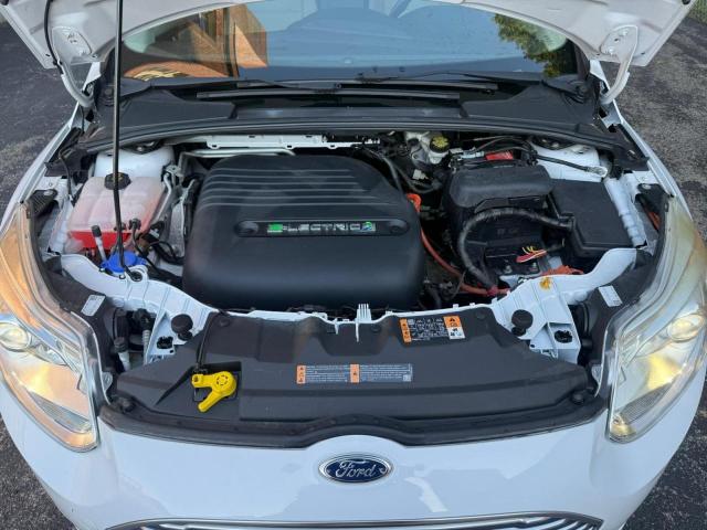 Photo 7 from auction – 2016 FORD FOCUS BEV with VIN 1FADP3R41GL380792