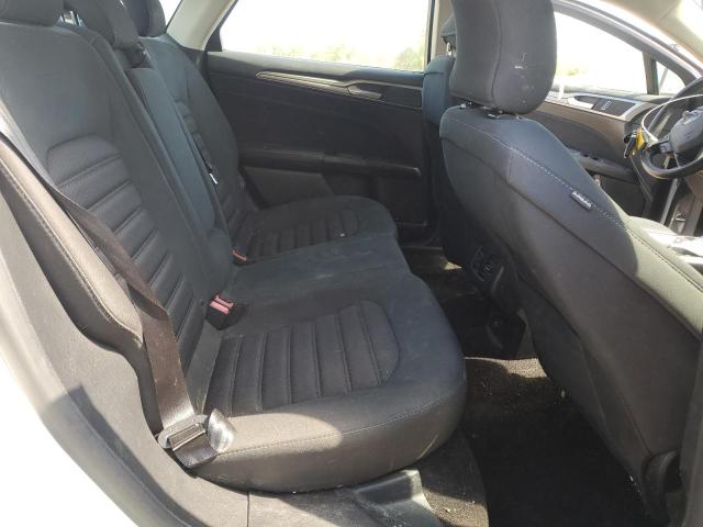 Photo 10 from auction – 2017 FORD FUSION with VIN 3FA6P0LU8HR285391