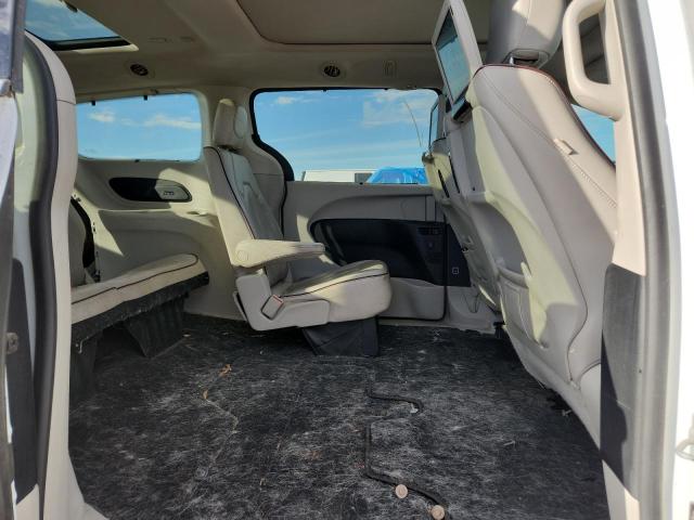 Photo 11 from auction – 2017 CHRYSLER PACIFICA L with VIN 2C4RC1GG1HR778820