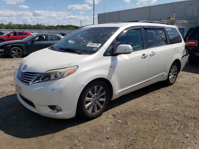 TOYOTA SIENNA XLE 2017 with VIN 5TDDZ3DC4HS155169 - Photo from auction
