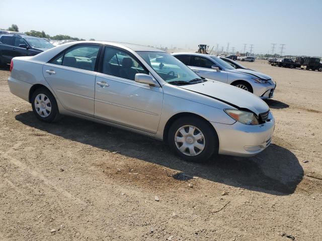 Photo 4 from auction – 2004 TOYOTA CAMRY LE with VIN 4T1BE32K74U831810