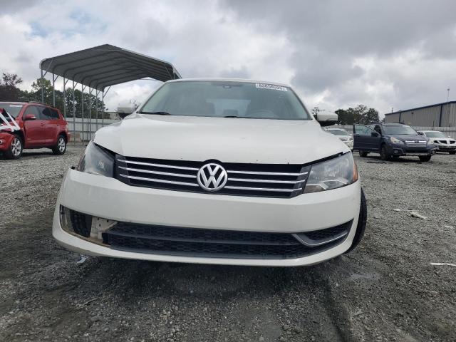 Photo 5 from auction – 2014 VOLKSWAGEN PASSAT with VIN 1VWBP7A3XEC008762