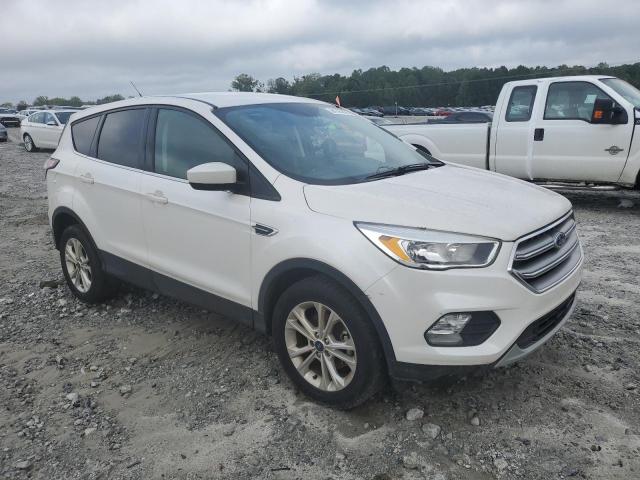 Photo 4 from auction – 2017 FORD ESCAPE SE with VIN 1FMCU0GD1HUE84061