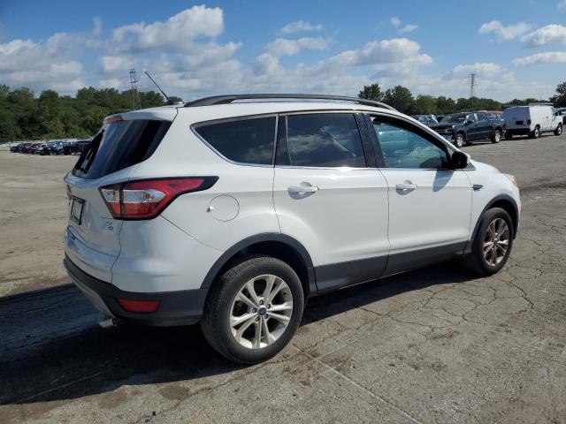Photo 3 from auction – 2018 FORD ESCAPE SE with VIN 1FMCU9GD6JUC29058