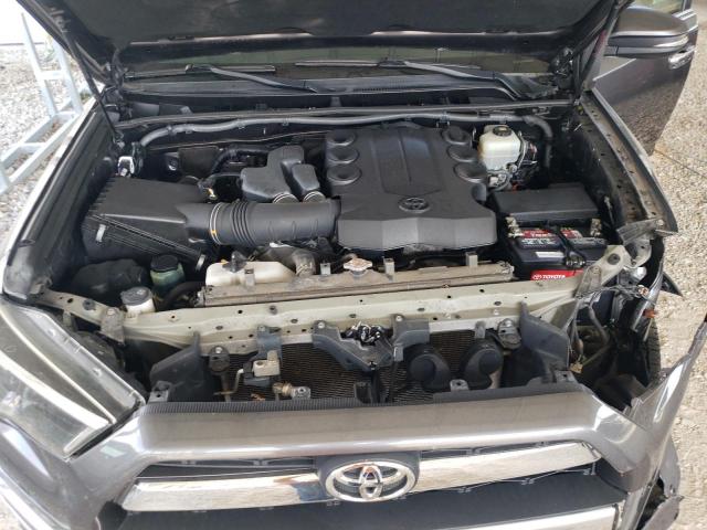 Photo 12 from auction – 2018 TOYOTA 4RUNNER SR with VIN JTEBU5JR1J5533708
