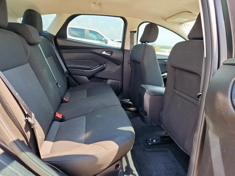 Photo 10 from auction – 2018 FORD FOCUS SE with VIN 1FADP3K20JL330630