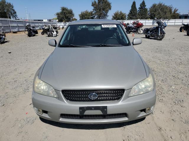 Photo 5 from auction – 2002 LEXUS IS 300 with VIN JTHBD192020062913