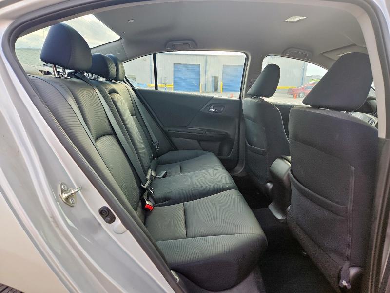 Photo 10 from auction – 2015 HONDA ACCORD LX with VIN 1HGCR2F32FA138420