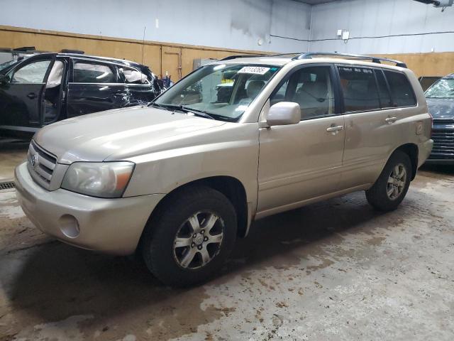 TOYOTA HIGHLANDER 2004 with VIN JTEEP21A540027135 - Photo from auction