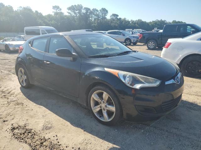 Photo 4 from auction – 2014 HYUNDAI VELOSTER with VIN KMHTC6AD1EU208523