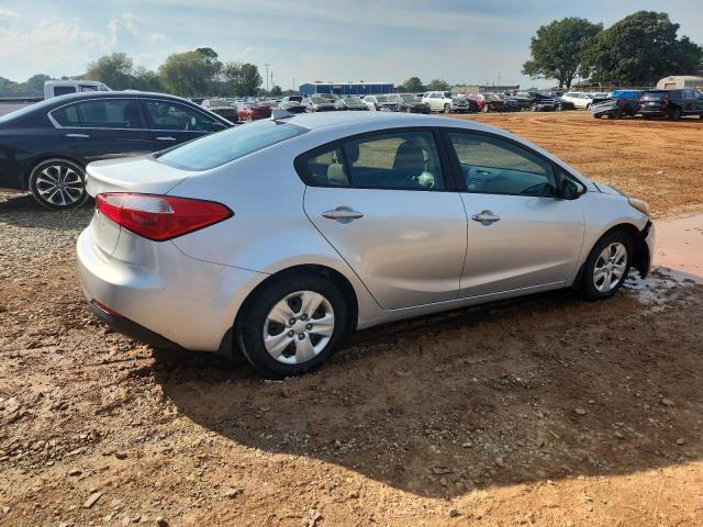 Photo 3 from auction – 2015 KIA FORTE LX with VIN KNAFK4A60F5286911