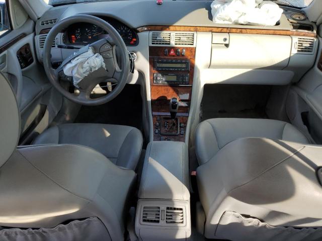 Photo 8 from auction – 2001 MERCEDES-BENZ E 320 with VIN WDBJF65J31B222429