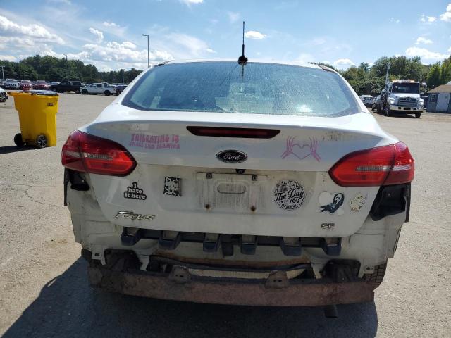 Photo 6 from auction – 2015 FORD FOCUS SE with VIN 1FADP3F24FL352938