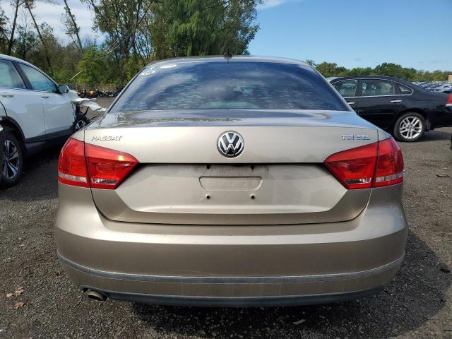 Photo 6 from auction – 2015 VOLKSWAGEN PASSAT SEL with VIN 1VWCV7A30FC025873