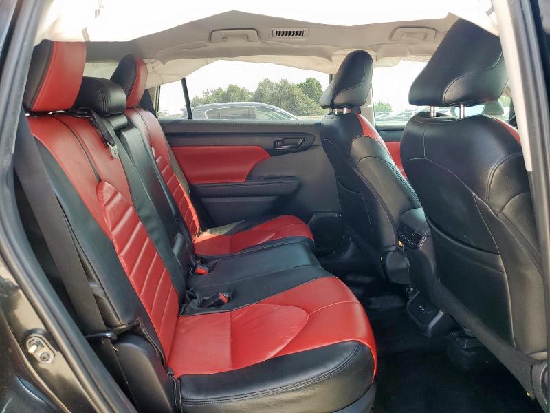 Photo 11 from auction – 2020 TOYOTA HIGHLANDER with VIN 5TDZZRAH1LS501468