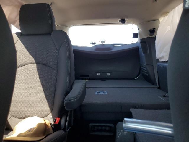 Photo 10 from auction – 2016 CHEVROLET TRAVERSE L with VIN 1GNKRHKD1GJ175656
