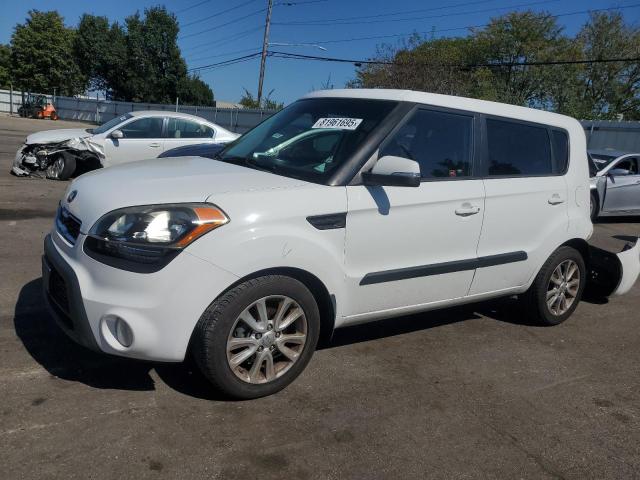KIA SOUL + 2013 with VIN KNDJT2A65D7556764 - Photo from auction