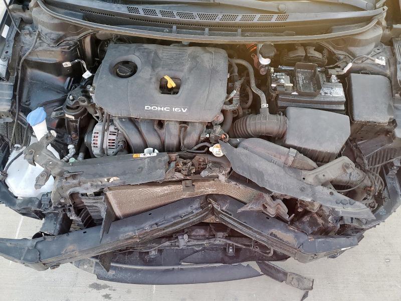 Photo 11 from auction – 2018 KIA FORTE LX with VIN 3KPFL4A76JE249125