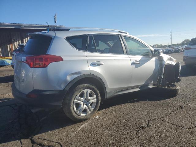 Photo 3 from auction – 2015 TOYOTA RAV4 LE with VIN JTMBFREV0FD118504
