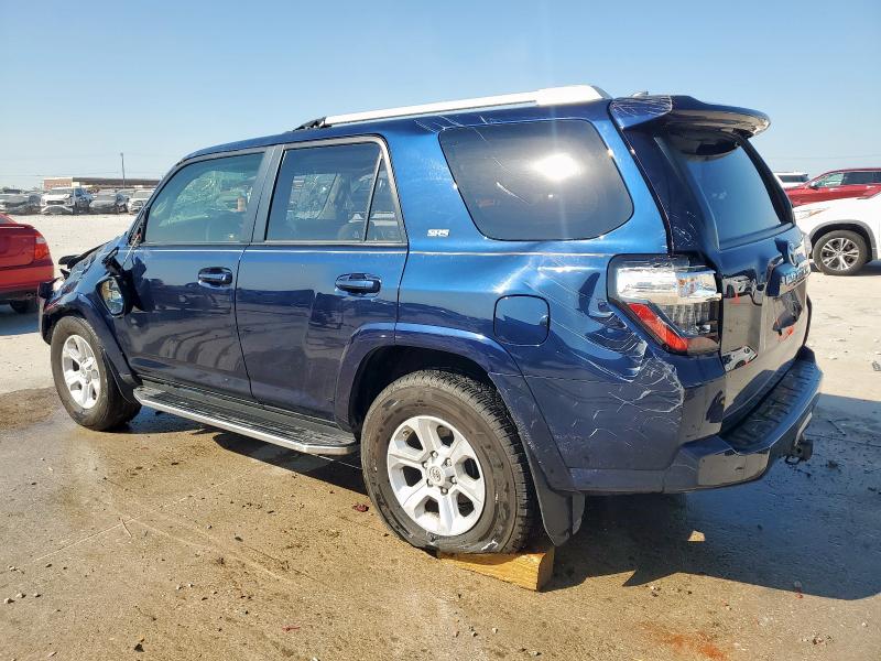 Photo 2 from auction – 2018 TOYOTA 4RUNNER with VIN JTEZU5JR7J5179207