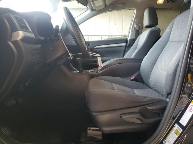 Photo 7 from auction – 2018 TOYOTA HIGHLANDER with VIN 5TDBZRFH5JS808973
