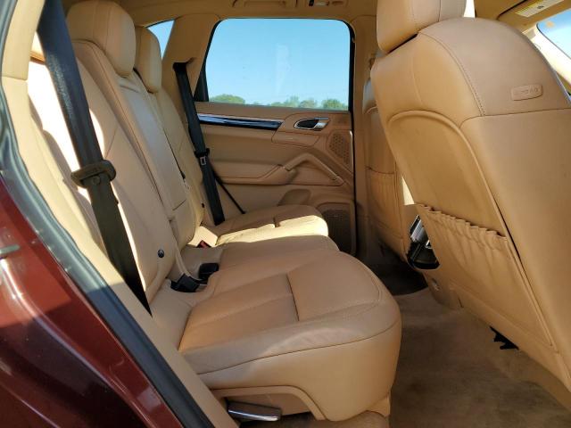 Photo 11 from auction – 2012 PORSCHE CAYENNE S with VIN WP1AE2A29CLA91000