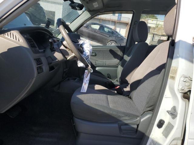 Photo 7 from auction – 2001 CHEVROLET TRACKER with VIN 2CNBJ13C816929181