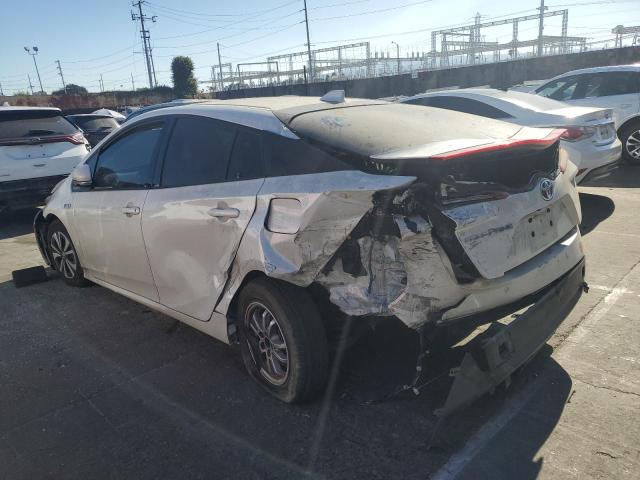 Photo 2 from auction – 2018 TOYOTA PRIUS PRIM with VIN JTDKARFP6J3096747