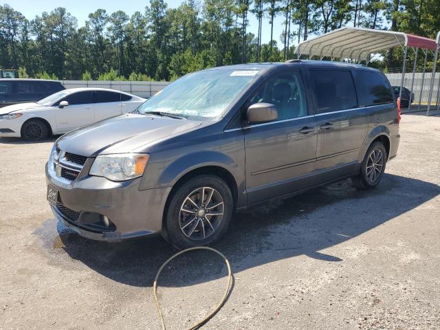 DODGE GRAND CARA 2017 with VIN 2C4RDGCG3HR553935 - Photo from auction