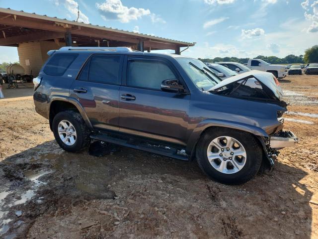 Photo 4 from auction – 2016 TOYOTA 4RUNNER SR5 with VIN JTEZU5JR2G5145975