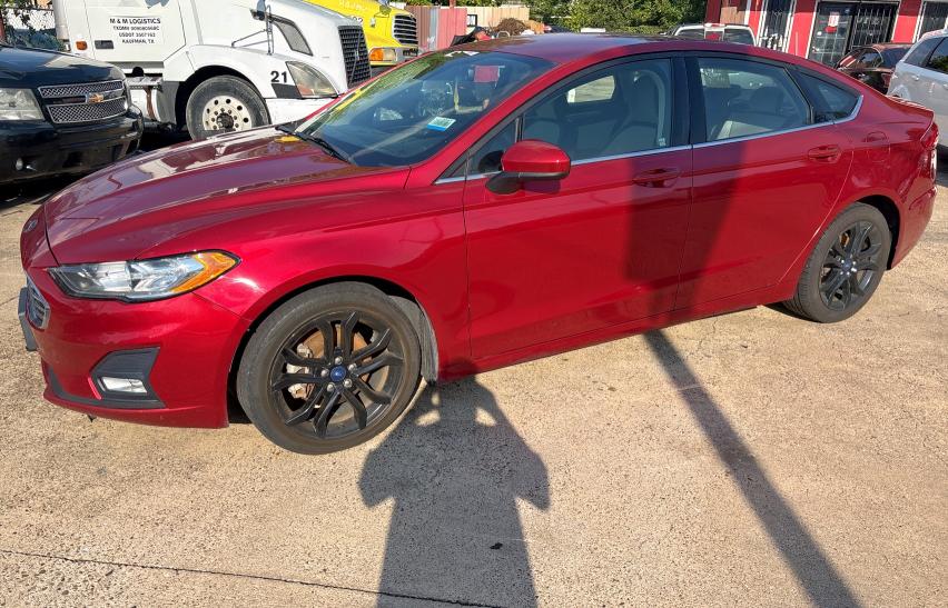 Photo 2 from auction – 2020 FORD FUSION SE with VIN 3FA6P0HD6LR147477