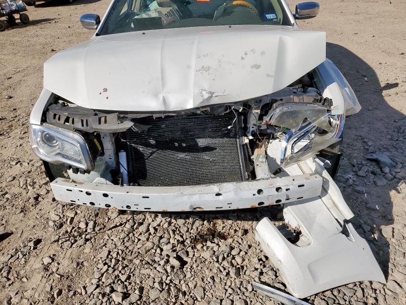 Photo 11 from auction – 2012 CHRYSLER 300C with VIN 2C3CCAKT5CH188939