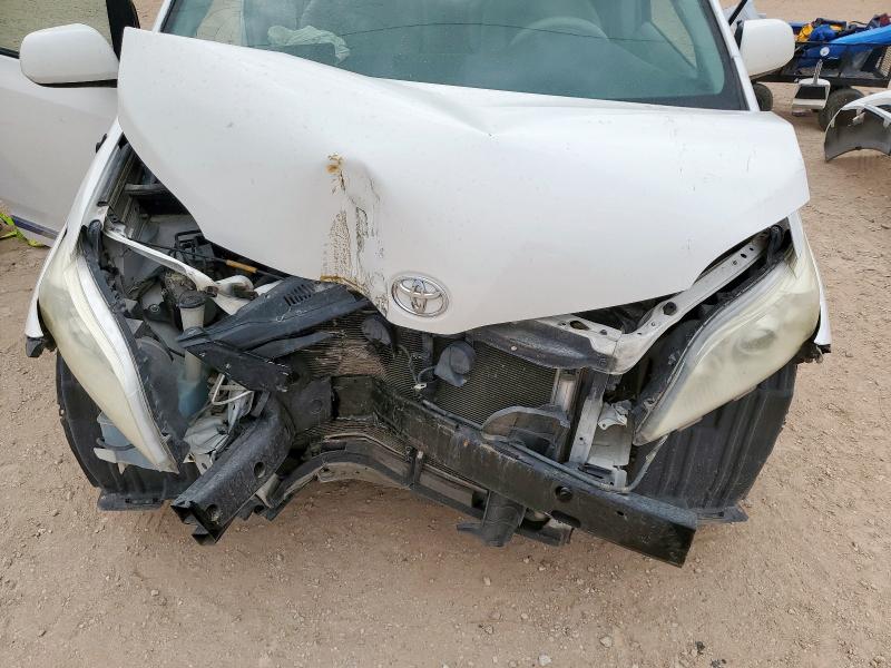 Photo 12 from auction – 2014 TOYOTA SIENNA LE with VIN 5TDKK3DC4ES520134