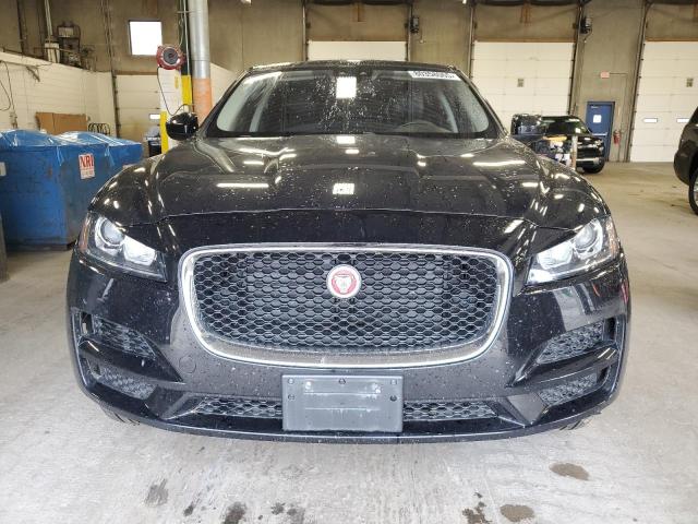 Photo 5 from auction – 2017 JAGUAR F-PACE with VIN SADCS2BV9HA496809