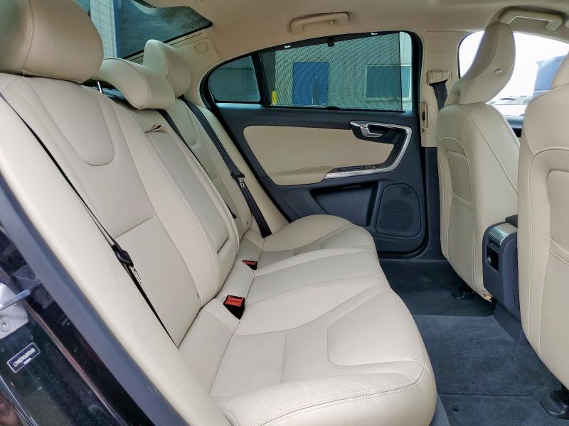 Photo 10 from auction – 2018 VOLVO S60 INSCRI with VIN LYV402TK8JB170489