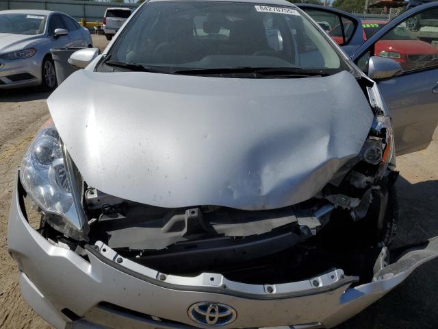 Photo 11 from auction – 2014 TOYOTA PRIUS C with VIN JTDKDTB36E1077365