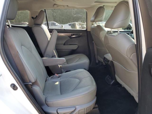 Photo 11 from auction – 2023 TOYOTA HIGHLANDER with VIN 5TDKDRAH1PS019315