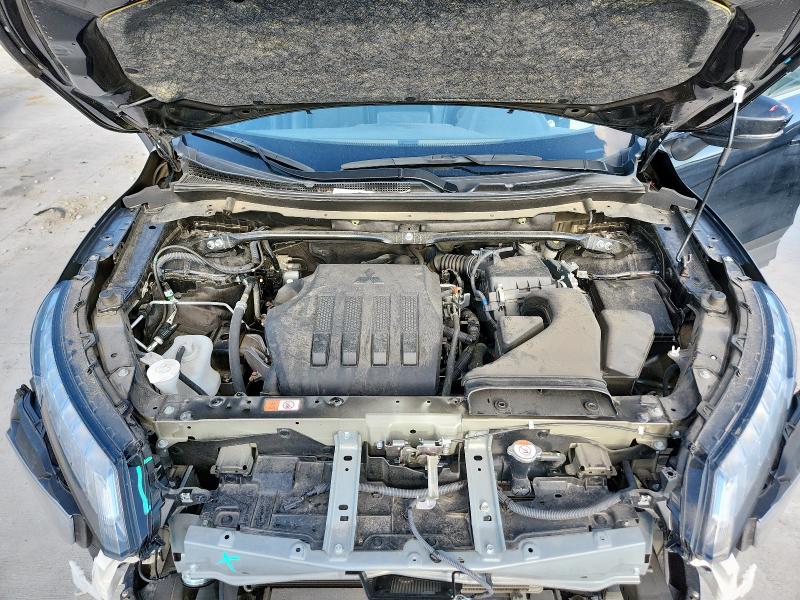 Photo 12 from auction – 2024 MITSUBISHI ECLIPSE CR with VIN JA4ATWAA8RZ008601