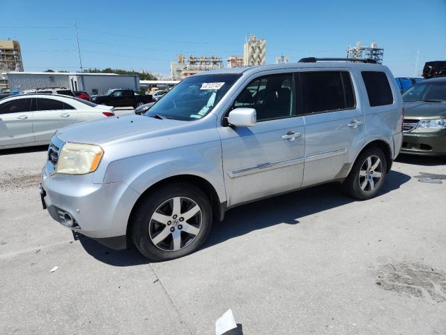 Zdjęcie 1 z aukcji – 2013 HONDA PILOT TOUR z VIN 5FNYF3H92DB005231