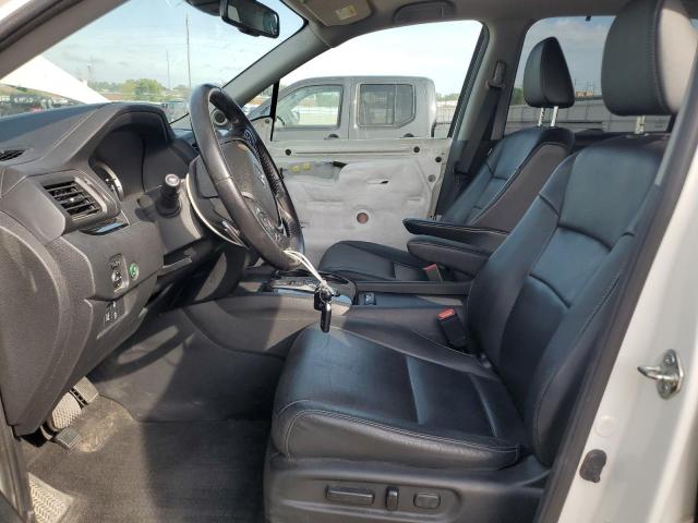 Photo 7 from auction – 2017 HONDA PILOT TOURING with VIN 5FNYF6H94HB095974