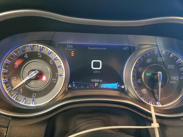 Photo 9 from auction – 2017 CHRYSLER 300 LIMITE with VIN 2C3CCARG1HH619258