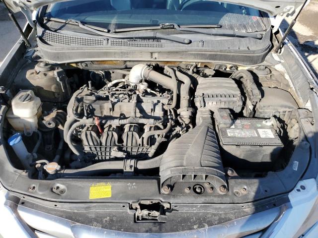 Photo 11 from auction – 2011 HYUNDAI SONATA SE with VIN 5NPEC4AB2BH185744