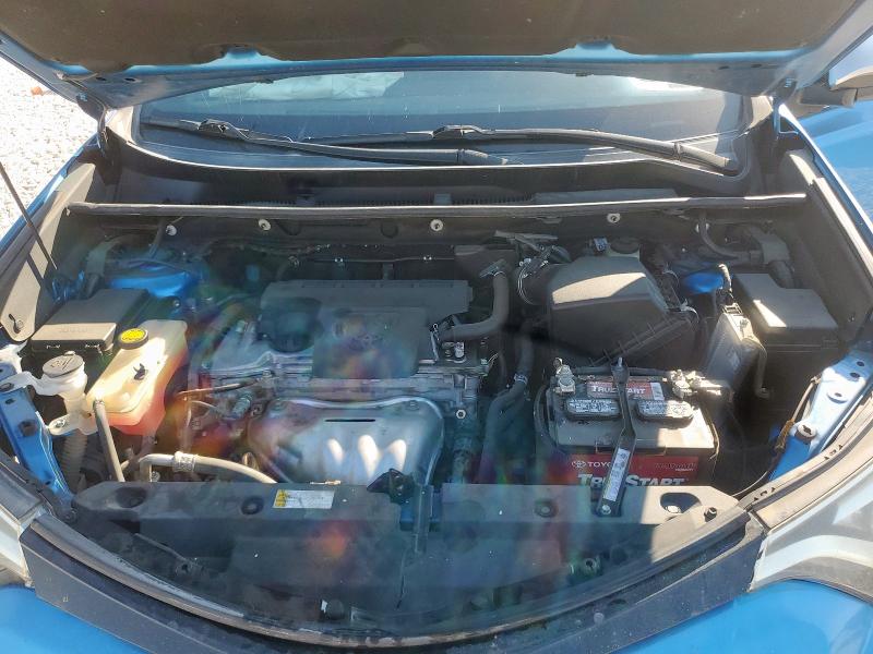 Photo 12 from auction – 2017 TOYOTA RAV4 SE with VIN 2T3NFREV7HW400321