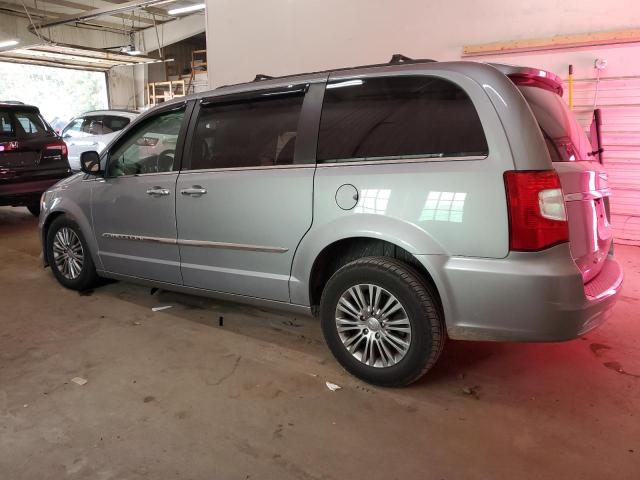 Photo 2 from auction – 2014 CHRYSLER TOWN & COU with VIN 2C4RC1CG1ER195245
