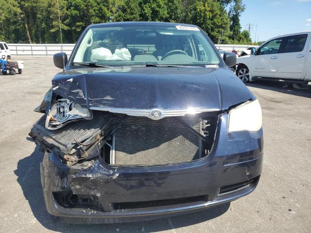 Photo 5 from auction – 2010 CHRYSLER TOWN & COU with VIN 2A4RR2D12AR391715