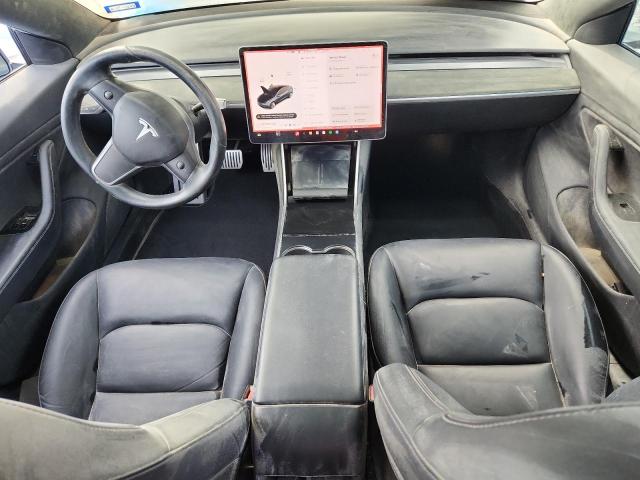 Photo 8 from auction – 2019 TESL MODEL 3 with VIN 5YJ3E1EBXKF194071