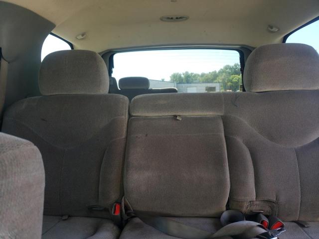 Photo 10 from auction – 2002 GMC YUKON with VIN 1GKEC13Z82J287389