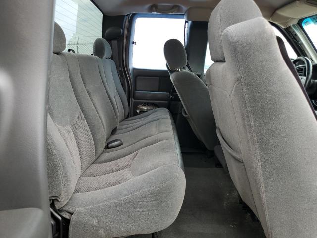Photo 10 from auction – 2004 CHEVROLET SILVERADO with VIN 2GCEC19V741212227