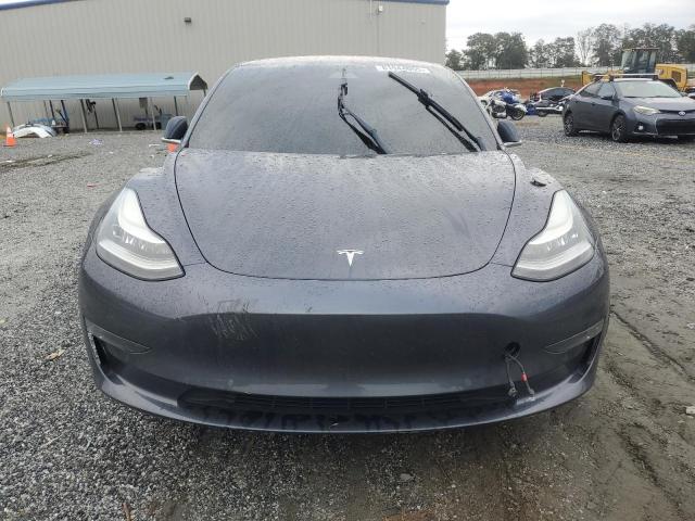 Photo 5 from auction – 2018 TESLA MODEL 3 with VIN 5YJ3E1EA5JF158536