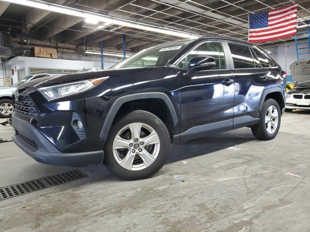 TOYOTA RAV4 XLE 2019 with VIN JTMP1RFV4KD013879 - Photo from auction